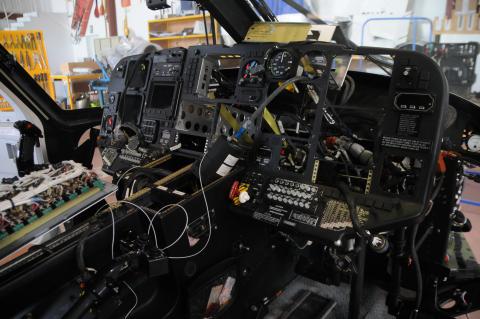 Helicóptero Pesca 1 detalle de la consola de mandos