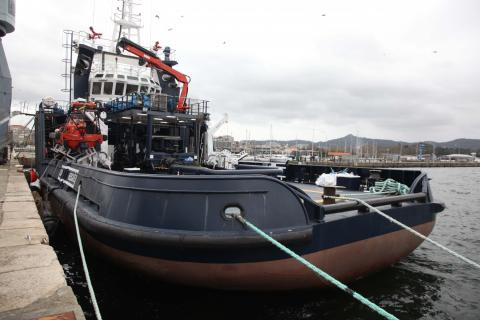 Vista trasea de la embarcación de Sebastían de Ocampo en puerto